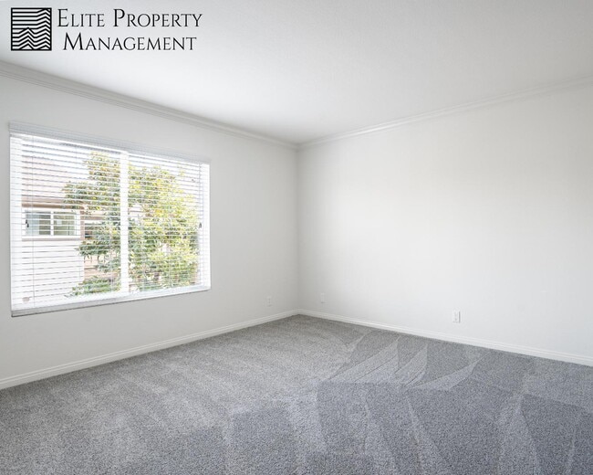 Building Photo - 21 Rockwood