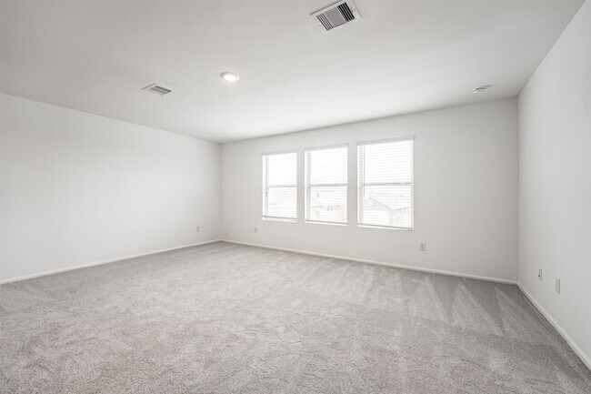 Building Photo - 9123 Estes Lks Dr