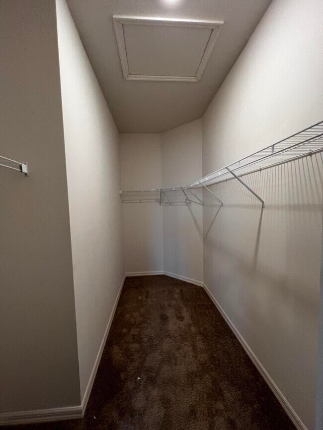 Building Photo - 5208 Jovial Ct