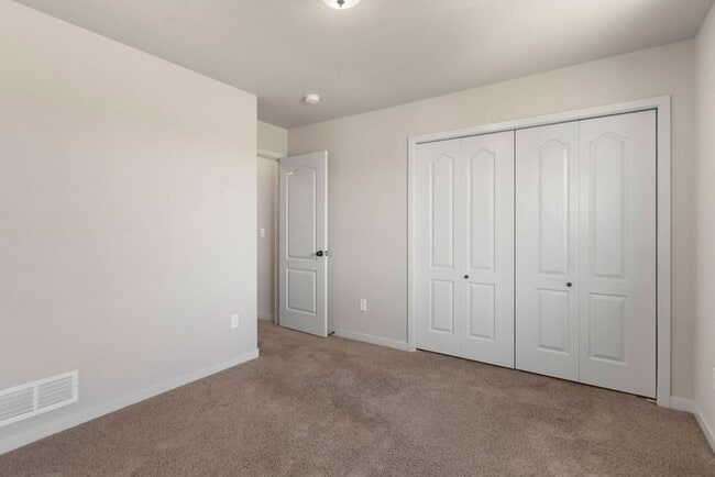 Building Photo - 4406 Cypress St