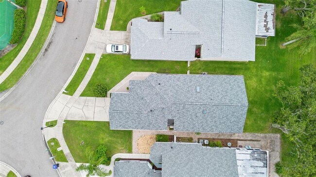 Building Photo - 5730 Parkview Lake Dr