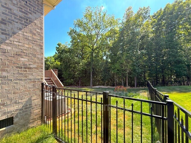 Building Photo - 178 Alexandria Dr