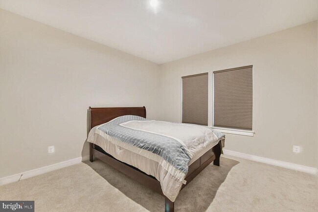 Building Photo - 21460 Mount Sterling Ter