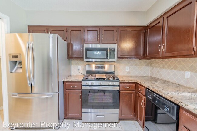 Building Photo - 3 br, 2 bath House - 8807 E 56th St