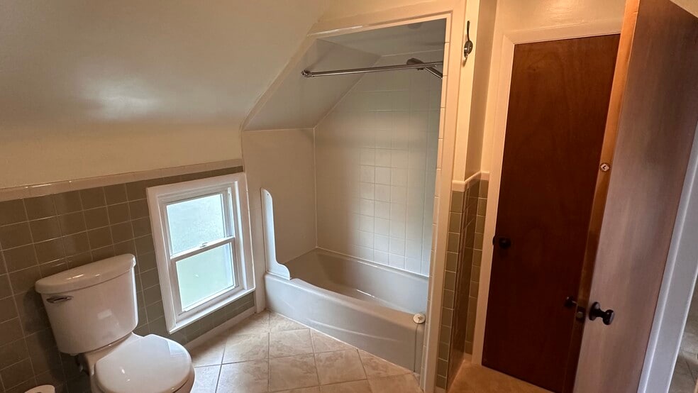 Bathroom - 1817 Hillside Ave