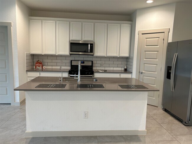 Building Photo - 29811 Case Canyon Ln