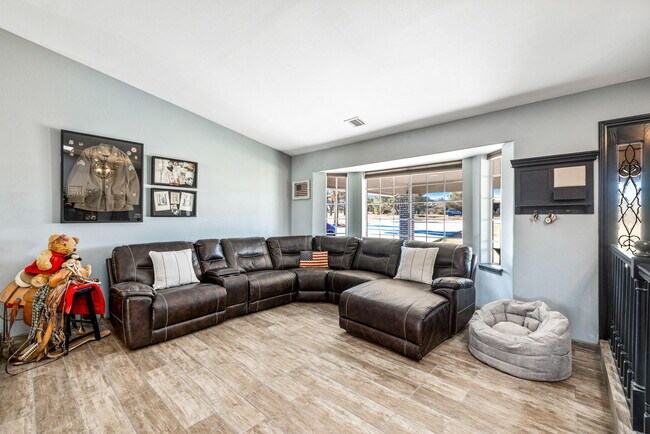 Building Photo - 51025 Burns Canyon Rd