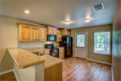 Building Photo - 728 W Walker St