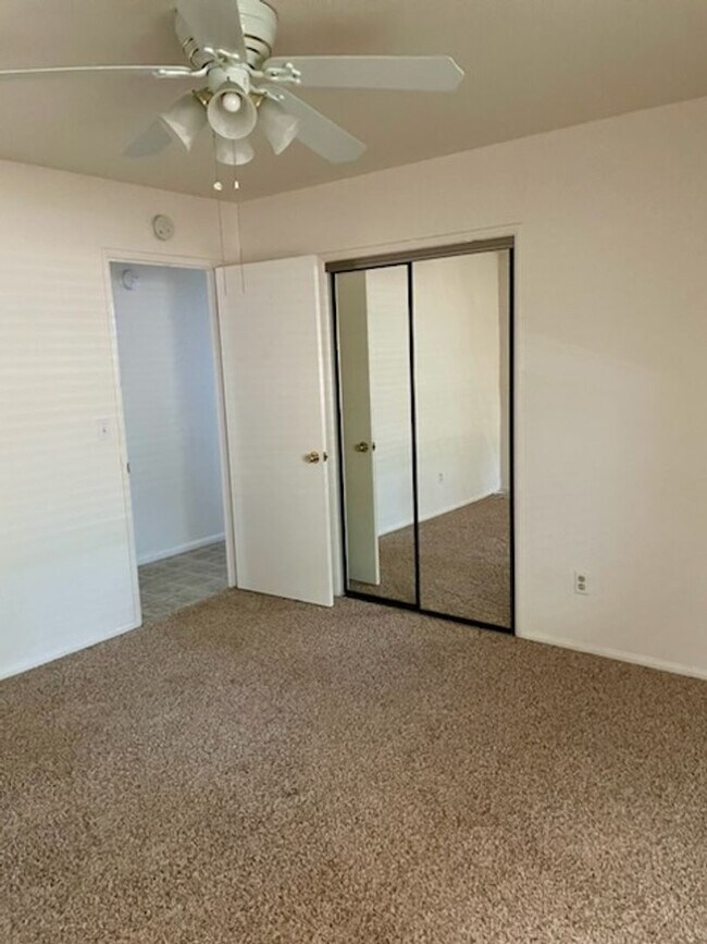 Building Photo - 3 Bedroom, 2 Bath Remodeled House in Hemet...