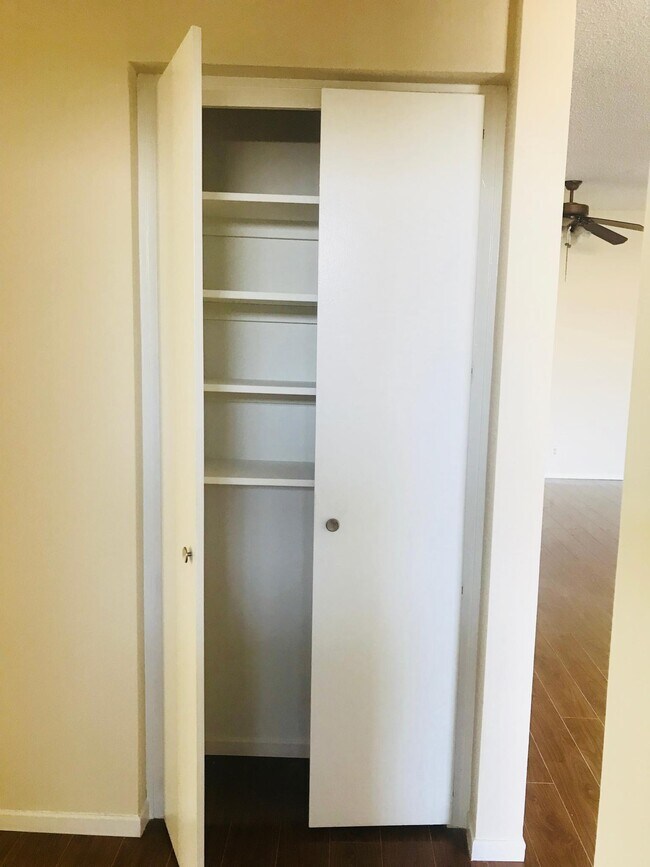 Extra storage - 14400 Dickens St