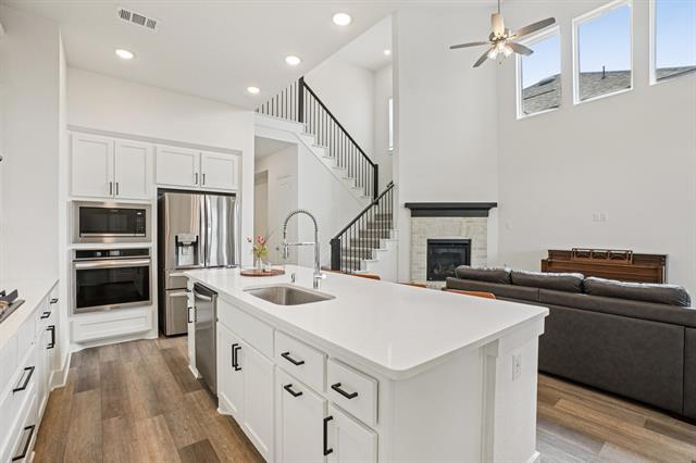 Building Photo - 422 Firecrest Ln