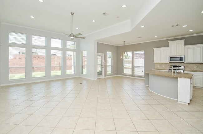 Building Photo - 3910 Jade Cove Ln