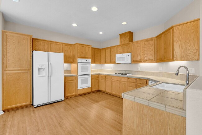 Building Photo - 101 Johnson Ln