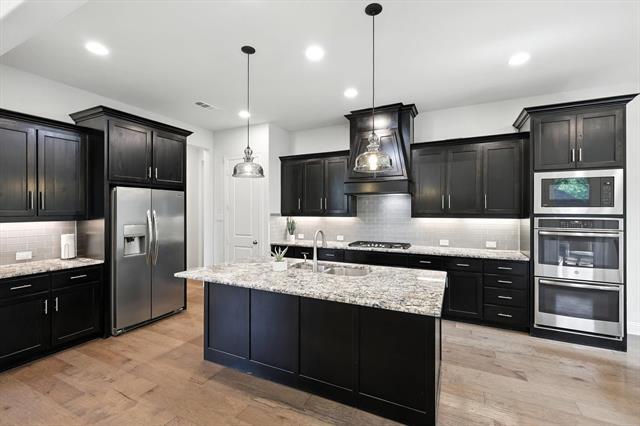 Building Photo - 4116 Petrus Blvd