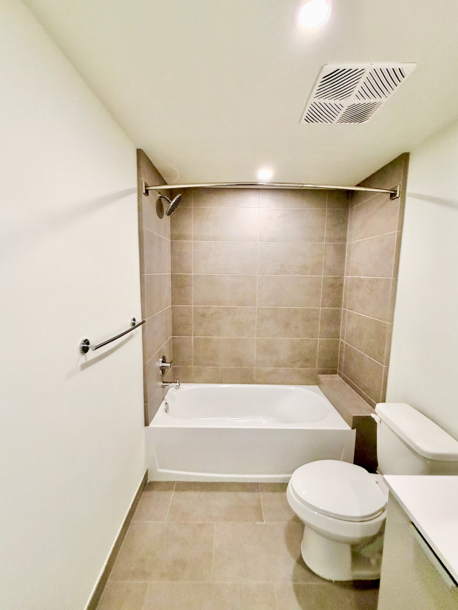 Building Photo - 141 NE 2nd St