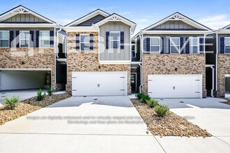 Building Photo - 1609 Foothills Rd