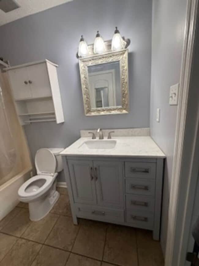 Building Photo - 4343 Ridge Cliff Dr