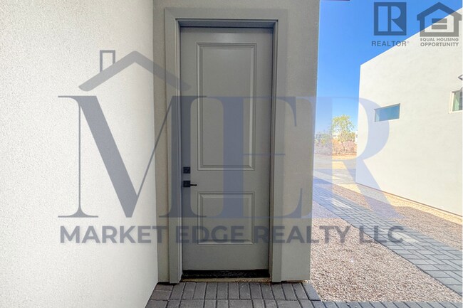 Building Photo - 3Bed/3Bath Home in North Scottsdale w/Casi...