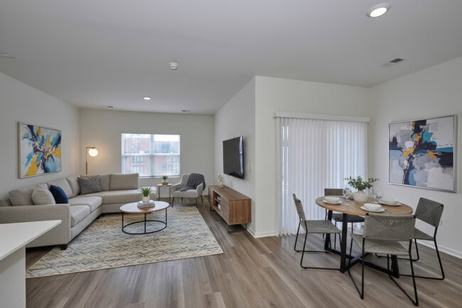 Building Photo - 1179 Woodlily Ln