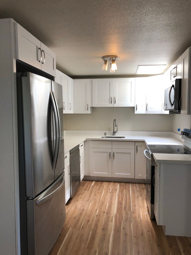 Building Photo - New Construction. Brand New large 2 bedroo...