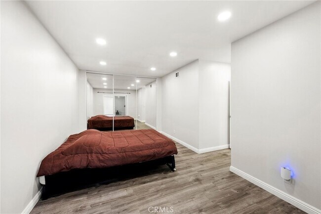 Building Photo - 13509 Destino St
