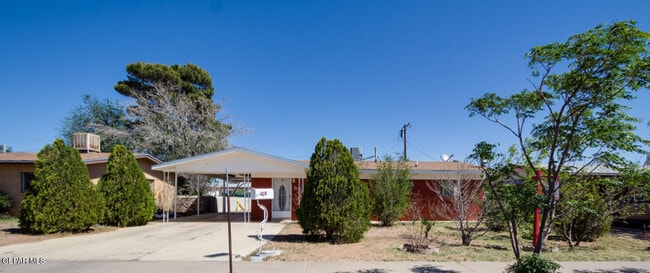 Building Photo - 5729 Waldorf Dr