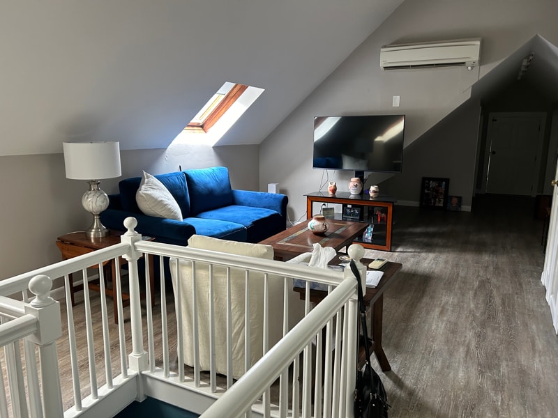 Building Photo - 11 Arbor St