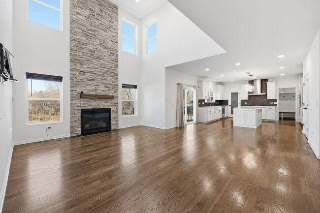 Building Photo - 4530 E Fairfax Ave