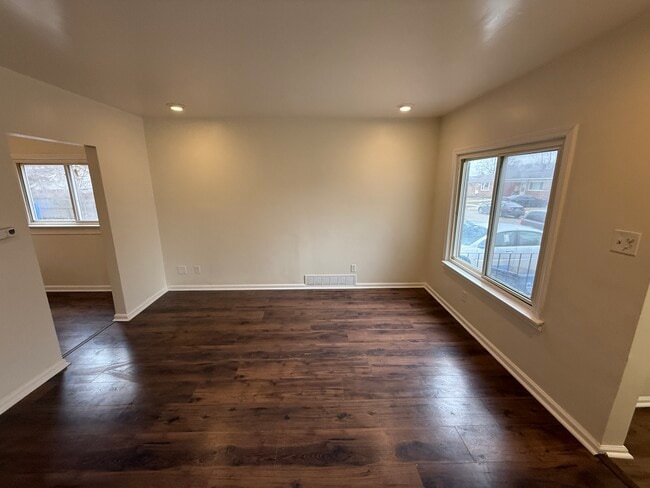 Building Photo - 8123 Westminster Ave