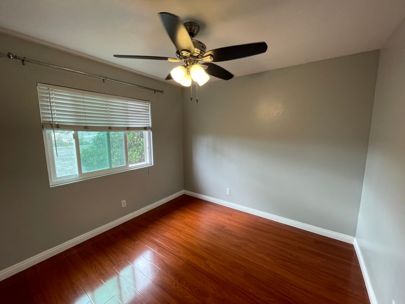 Building Photo - 5843 Myrtle Ave