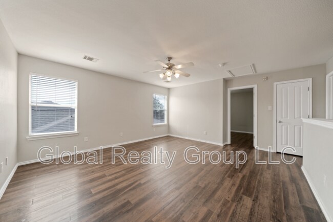 Building Photo - 216 Anvil Pl