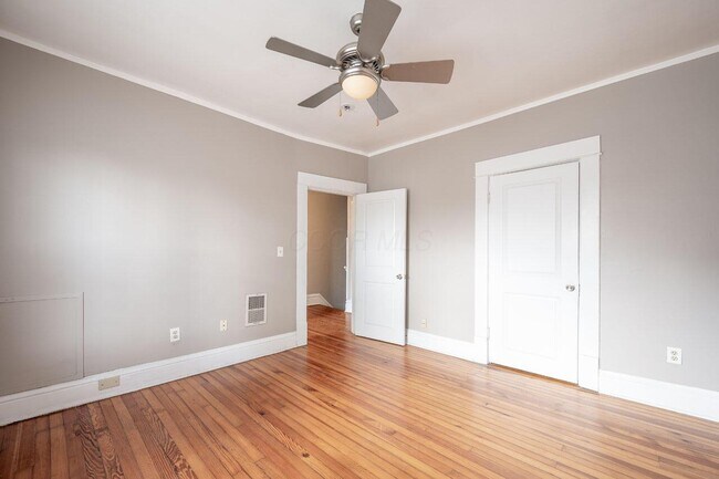 Building Photo - 6 Hanford St