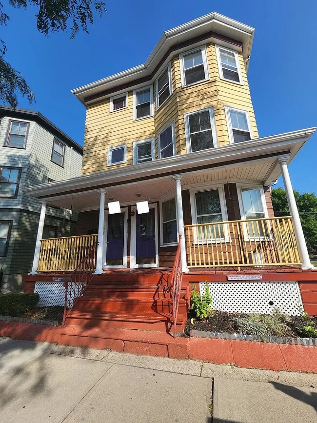 Building Photo - 511 Broadway