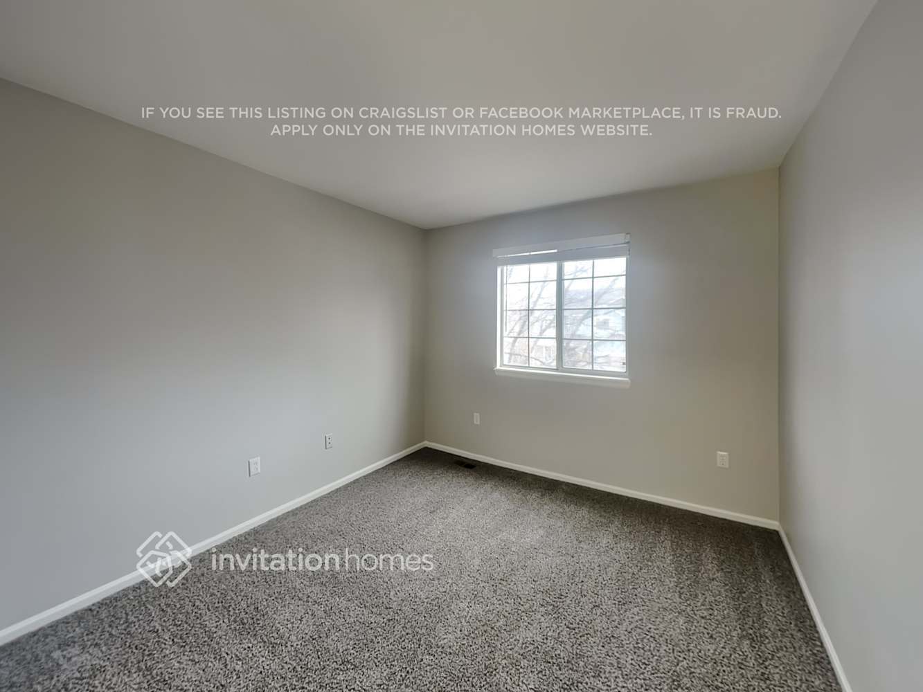 Building Photo - 4881 N Silverlace Dr