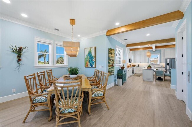 Building Photo - 115 Aqua Ln