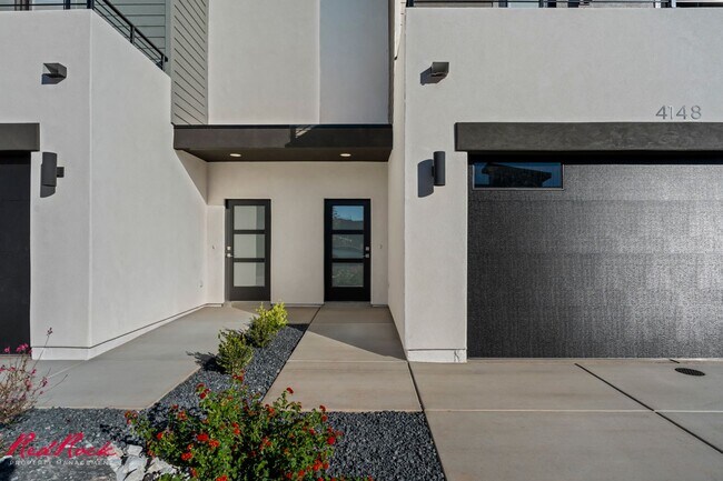 Building Photo - Brand New 3-Bedroom Townhome in Crimson Pa...