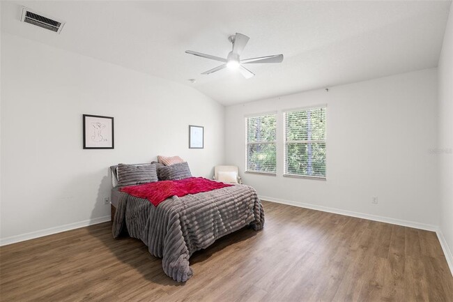 Building Photo - 12578 Streamdale Dr