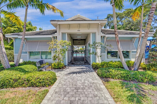 Building Photo - 1842 Sandpiper Pointe Pl