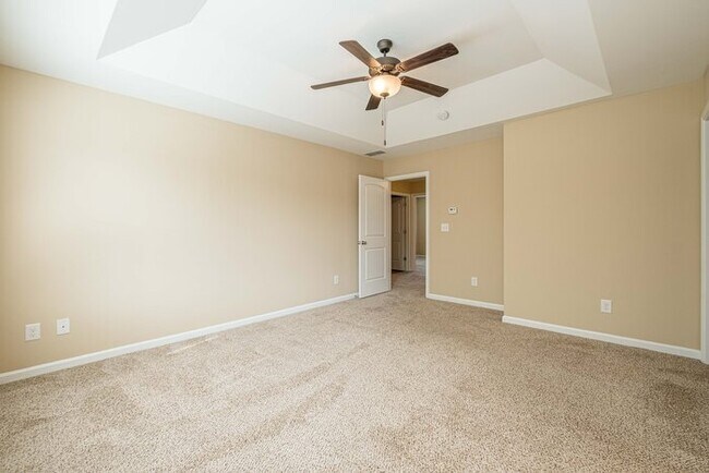 Building Photo - 9675 Rushmore Cir