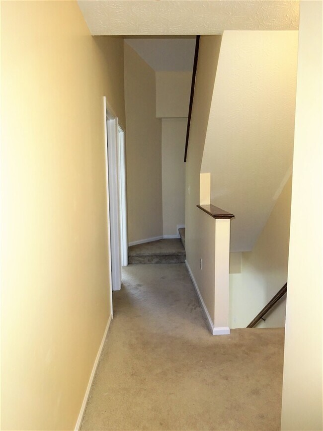 Building Photo - 88 Cadogan Way