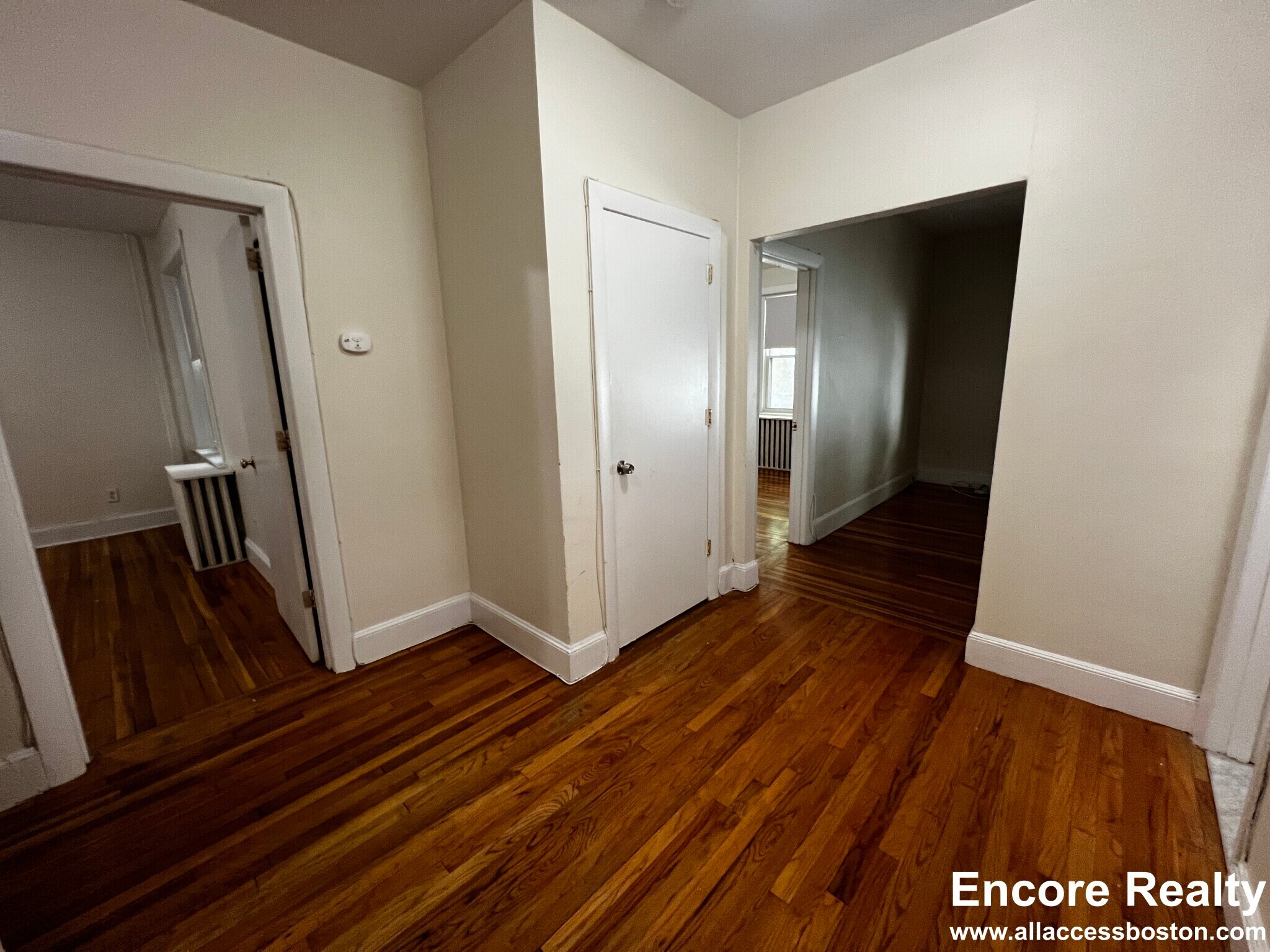 Building Photo - 48 Lancaster Ter