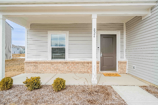Building Photo - 824 Oyster Bay Dr
