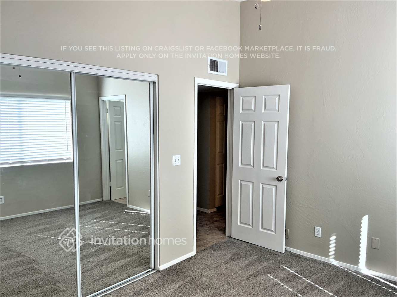 Building Photo - 708 S Windsor
