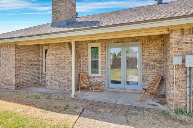 Building Photo - Comfortable Living in Frenship ISD