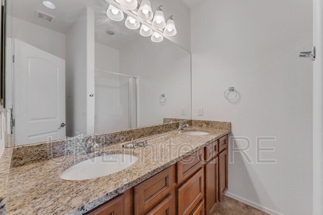 Building Photo - 2443 W Pikes Peak Dr