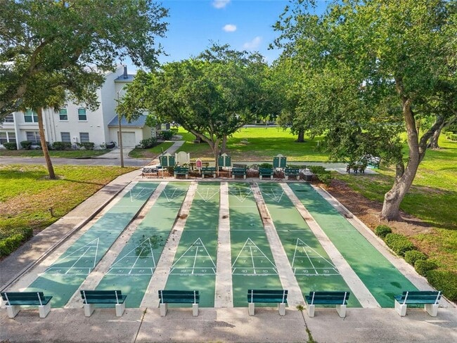 Building Photo - 2700 Bayshore Blvd