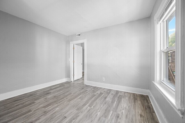 Building Photo - 809 Nantasket Ave