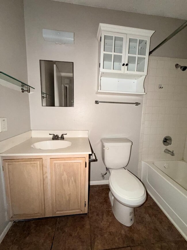 Building Photo - 7423 Corian Park Dr
