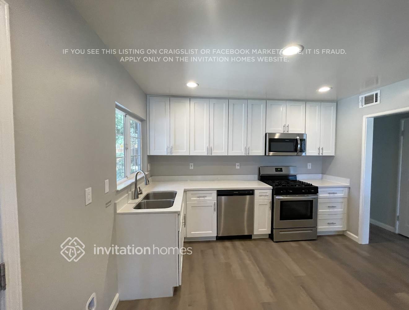 Building Photo - 3823 Shasta Cir