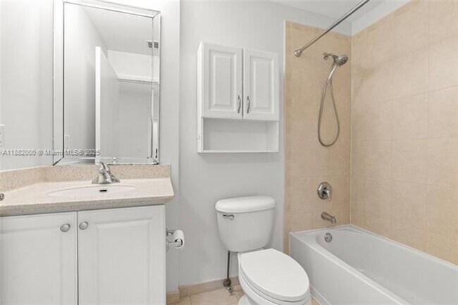 Building Photo - 3340 NE 190th St